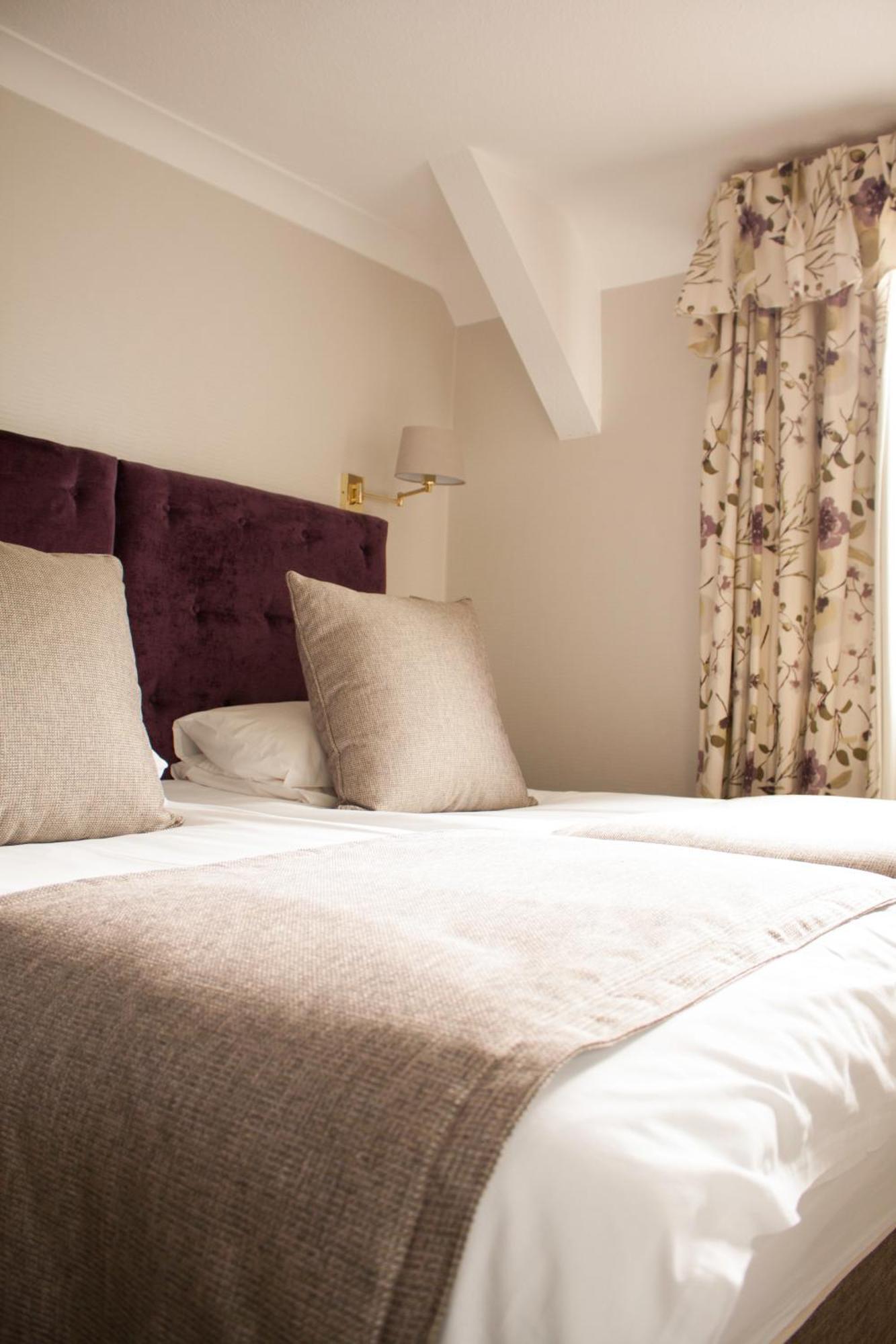 Hotel Ascot House Harrogate Esterno foto